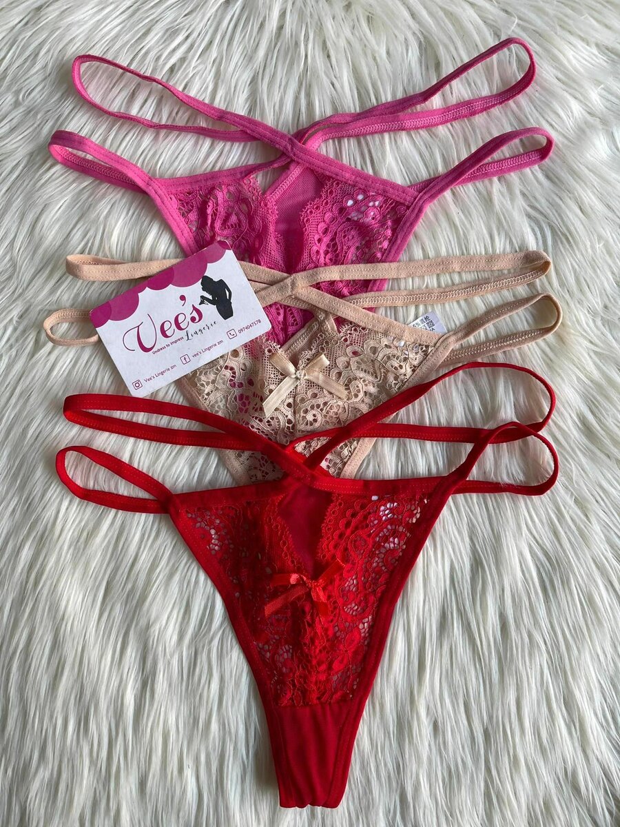 Strings et culottes pour femmes