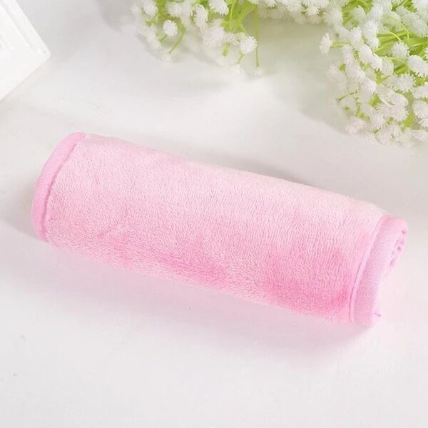 Makeup remover cloth