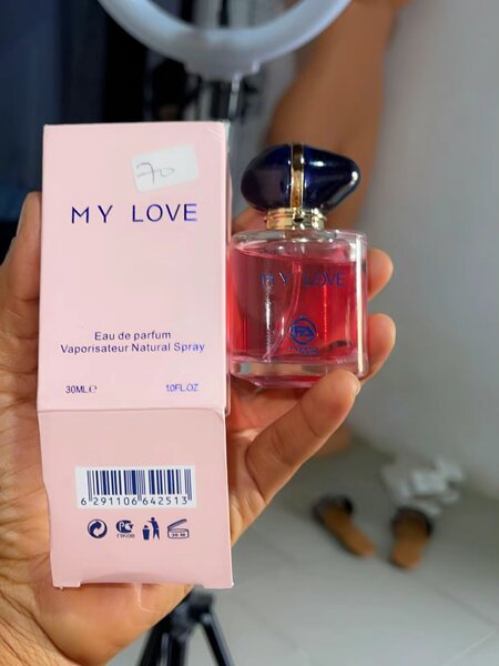 Unisex perfume