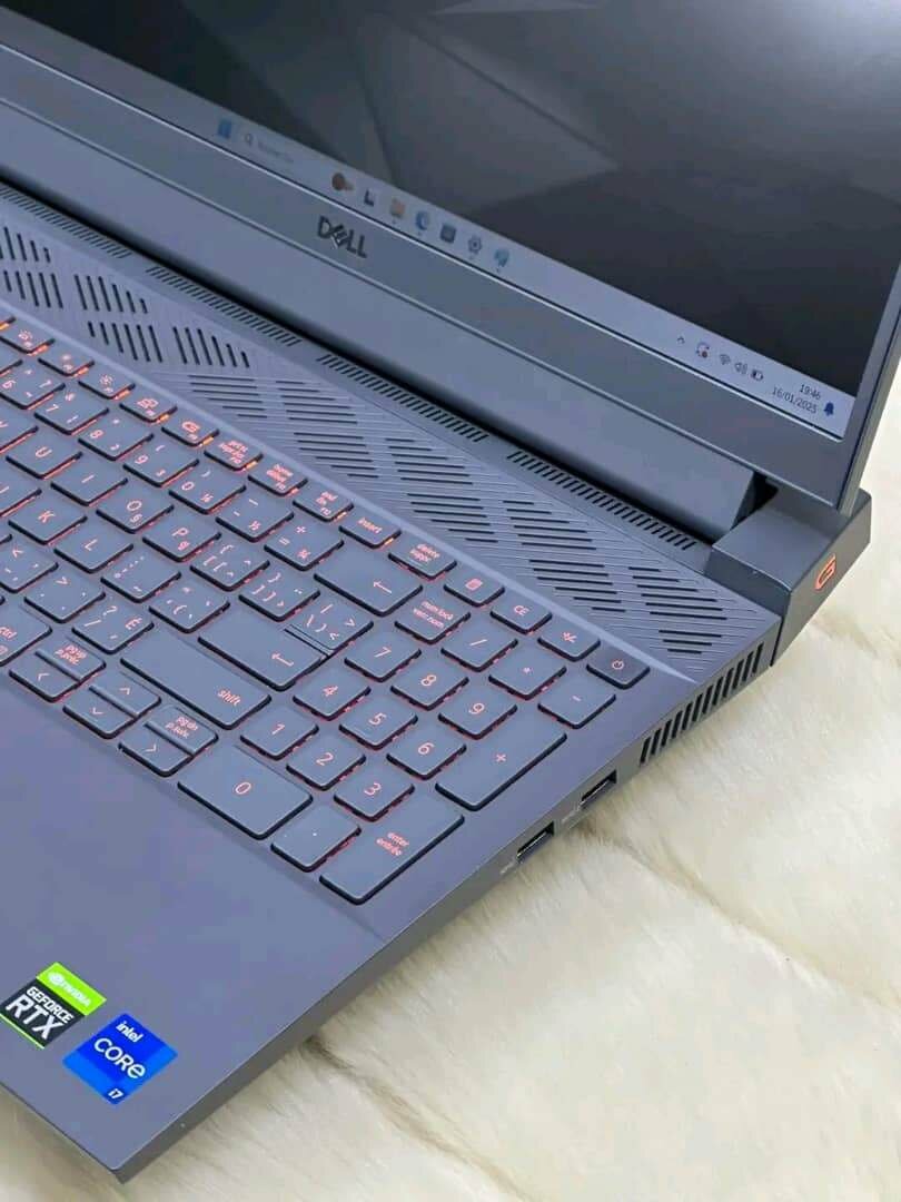 𝐌𝐨𝐝𝐞̀𝐥𝐞 : Gamer Dell G15 5511