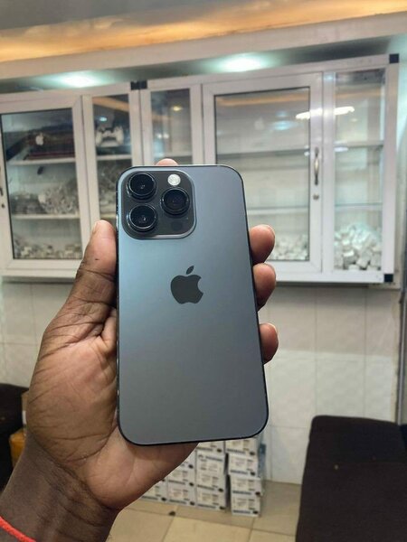 iPhone 14 Pro Max Physical sim unlocked