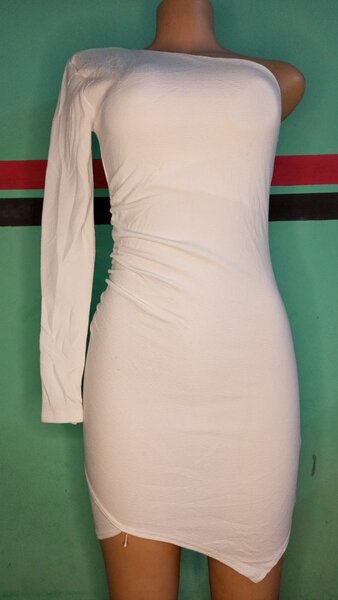 Robe élégante en dentelle