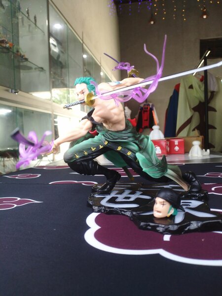 Roronoa Zoro Figurines