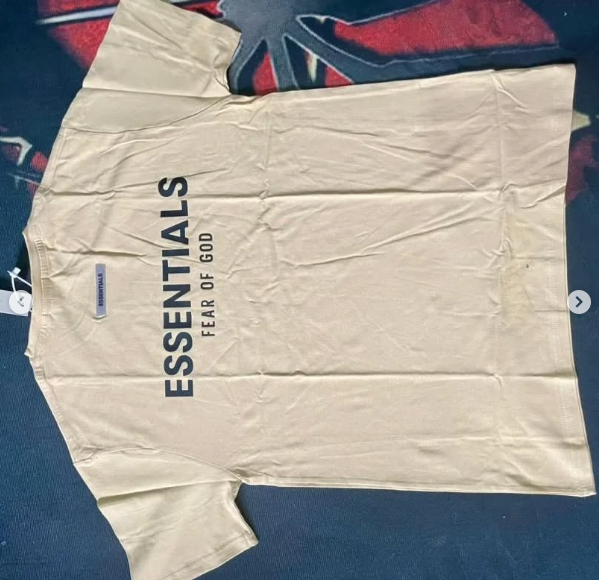 T-shirts Essential Tees