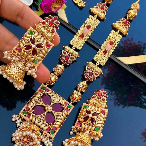 Ladies wedding Necklace and earrings