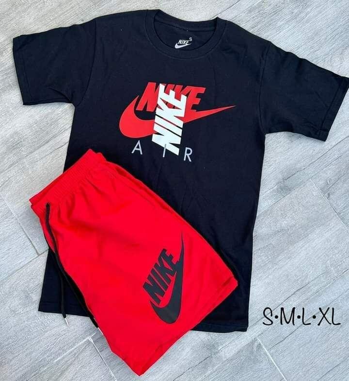 Ensemble Nike T-shirt et Short