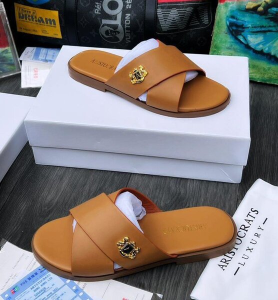 Aristocrats slippers