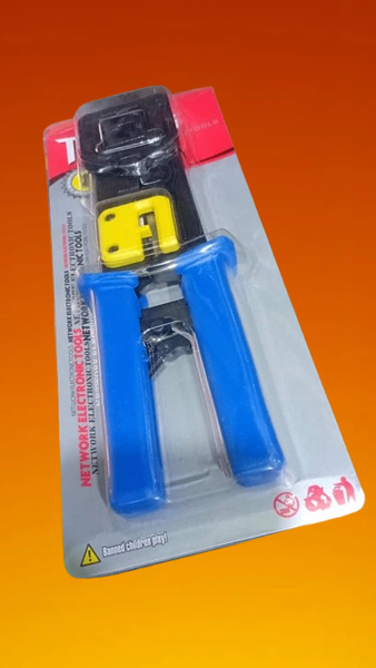 Pince à sertir RJ45 réseau