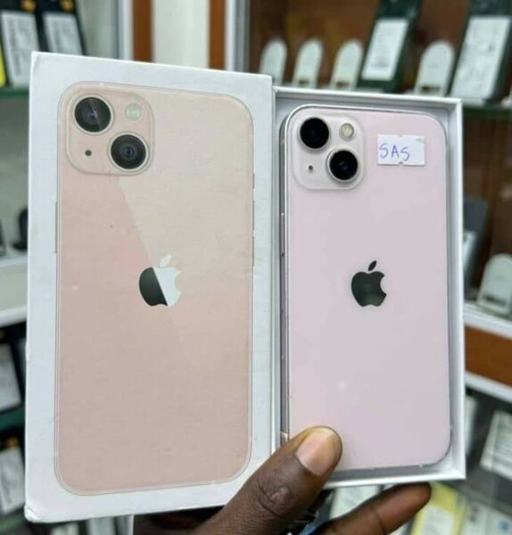 iPhone 13 Rose Neuf