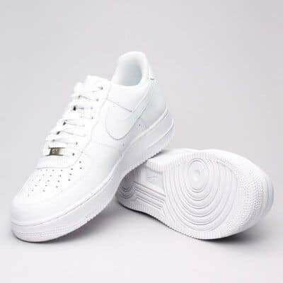Sneakers blancs classiques