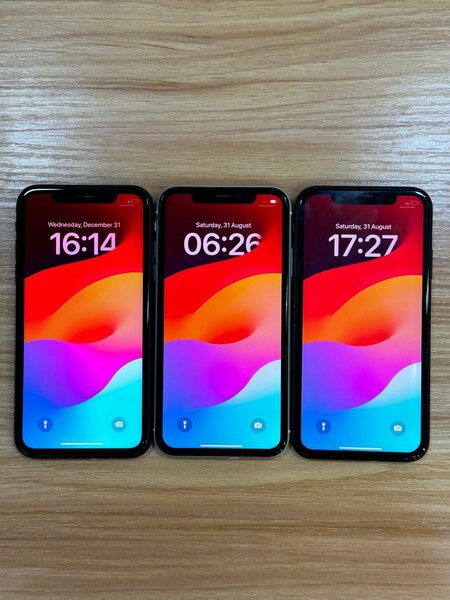 iPhone XR