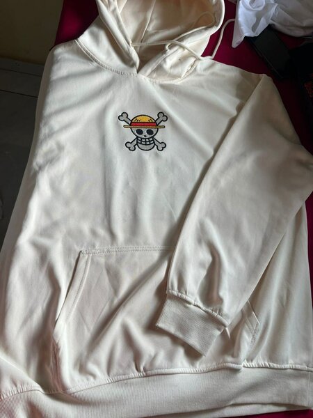 Sweat à capuche One Piece blanc
