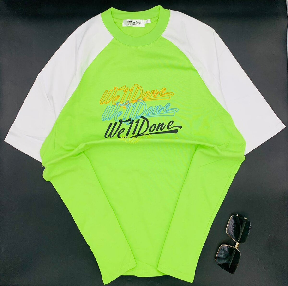 Latest quality unique UK T-shirt available