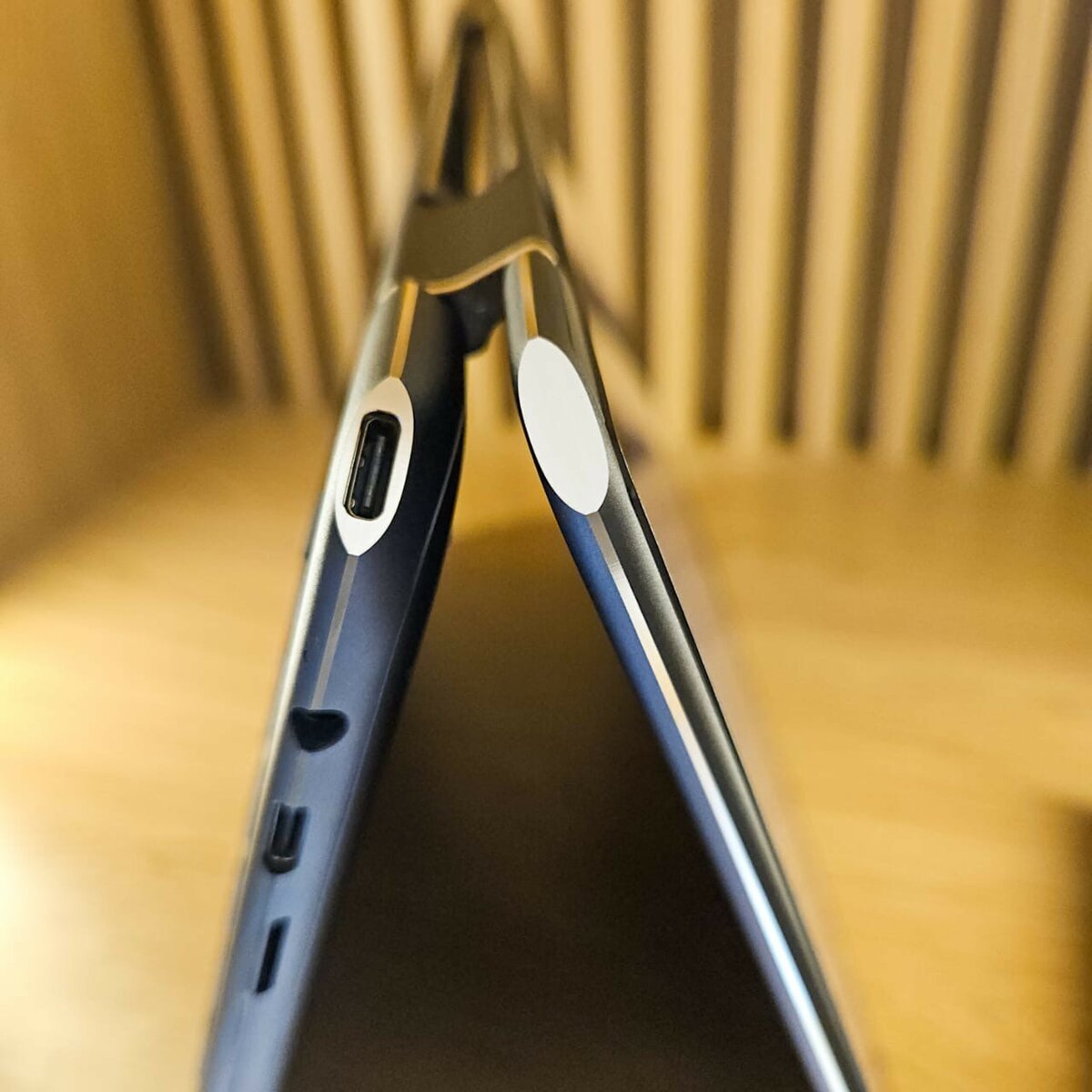 HP SPECTRE 16 (13TH GEN)