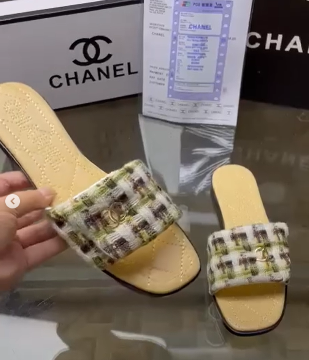 checkered flip flops