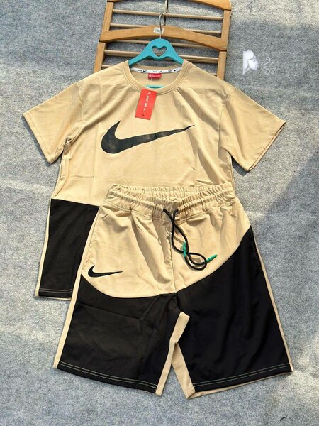 Ensemble de sport pour hommes