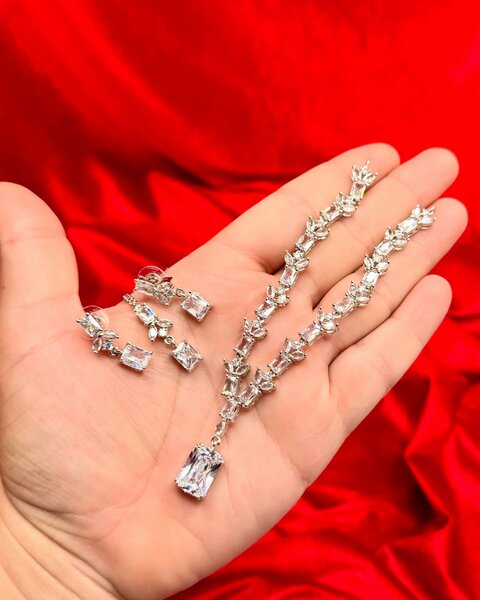 American Diamond 1 karat set