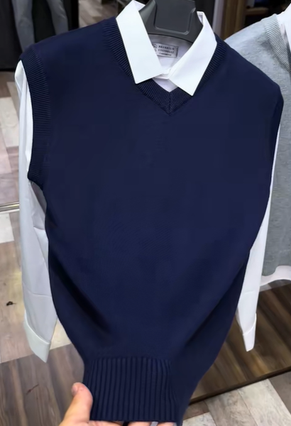 Классические жилеты😍