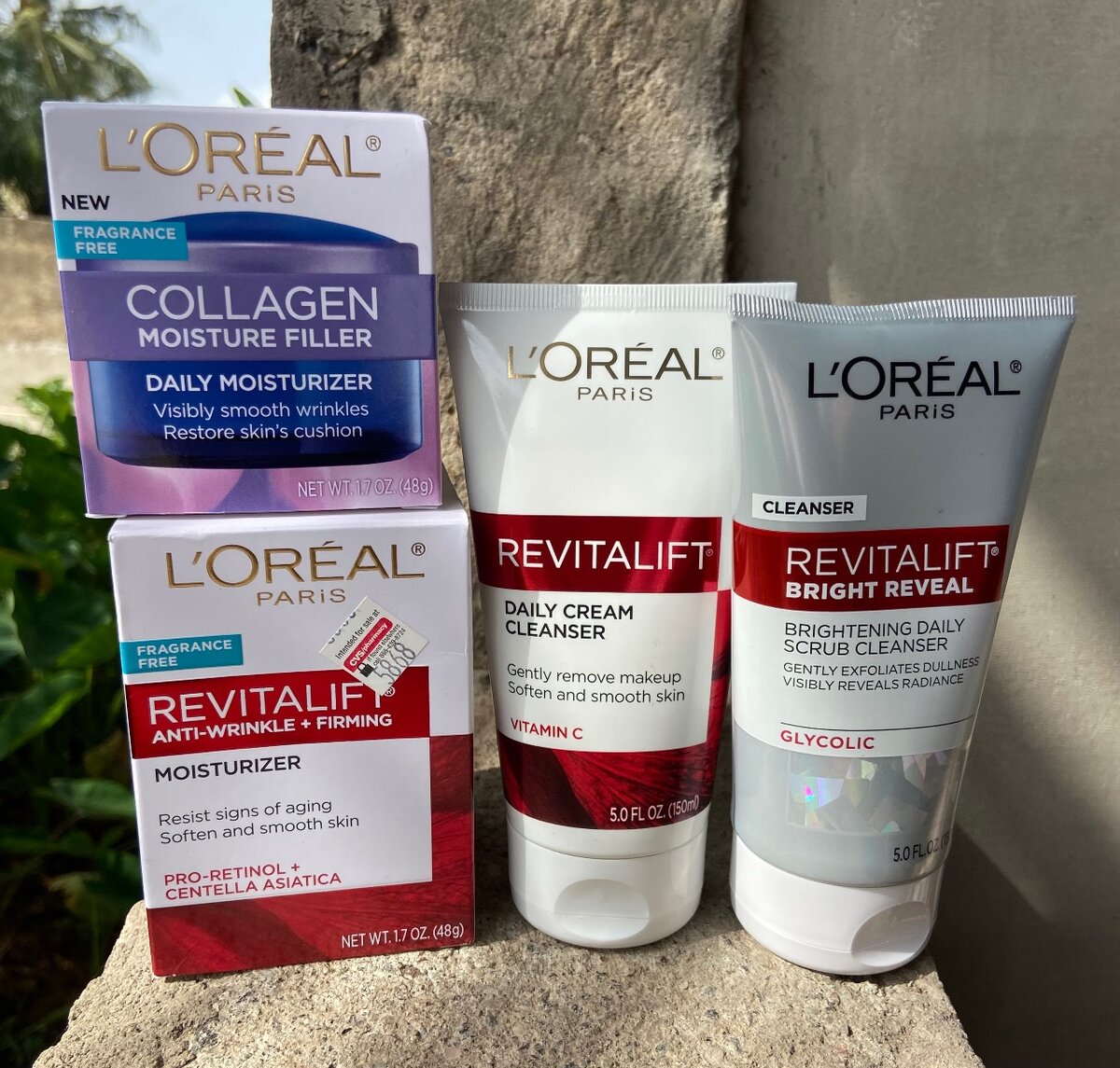 LOréal revitalift daily cream cleanser with vitamin c