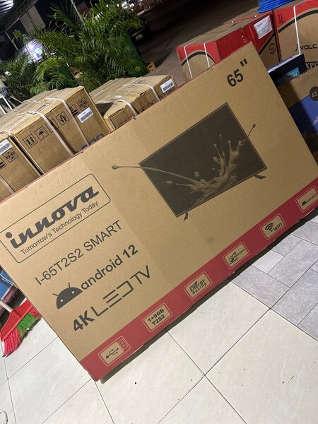 Innova 65 inches android/ smart TV