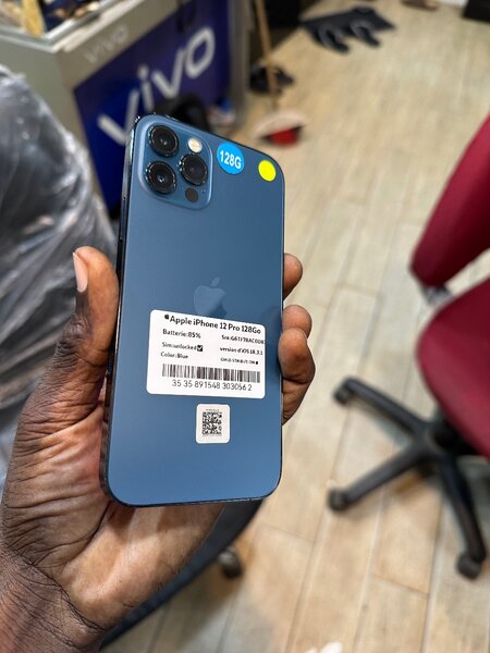 iPhone 12 Pro /128 giga colis