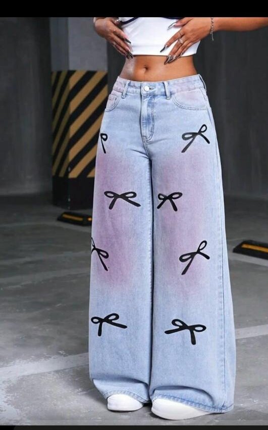 Jeans larges évasés motifs