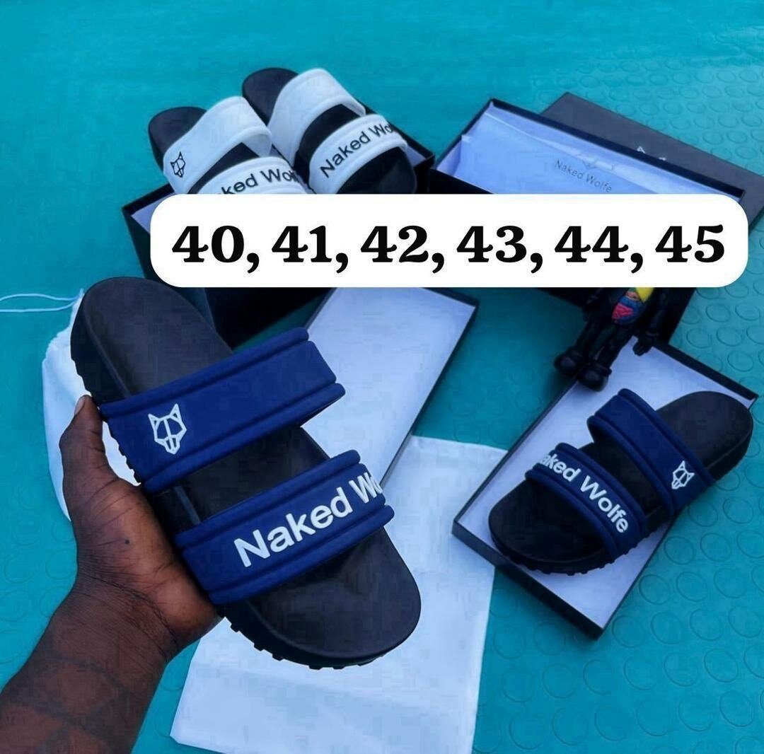 Solid branded slippers