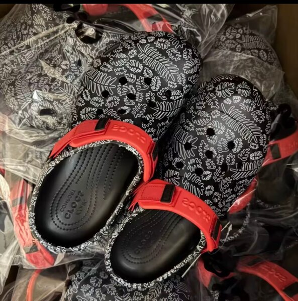 Sabots de jardin à motifs