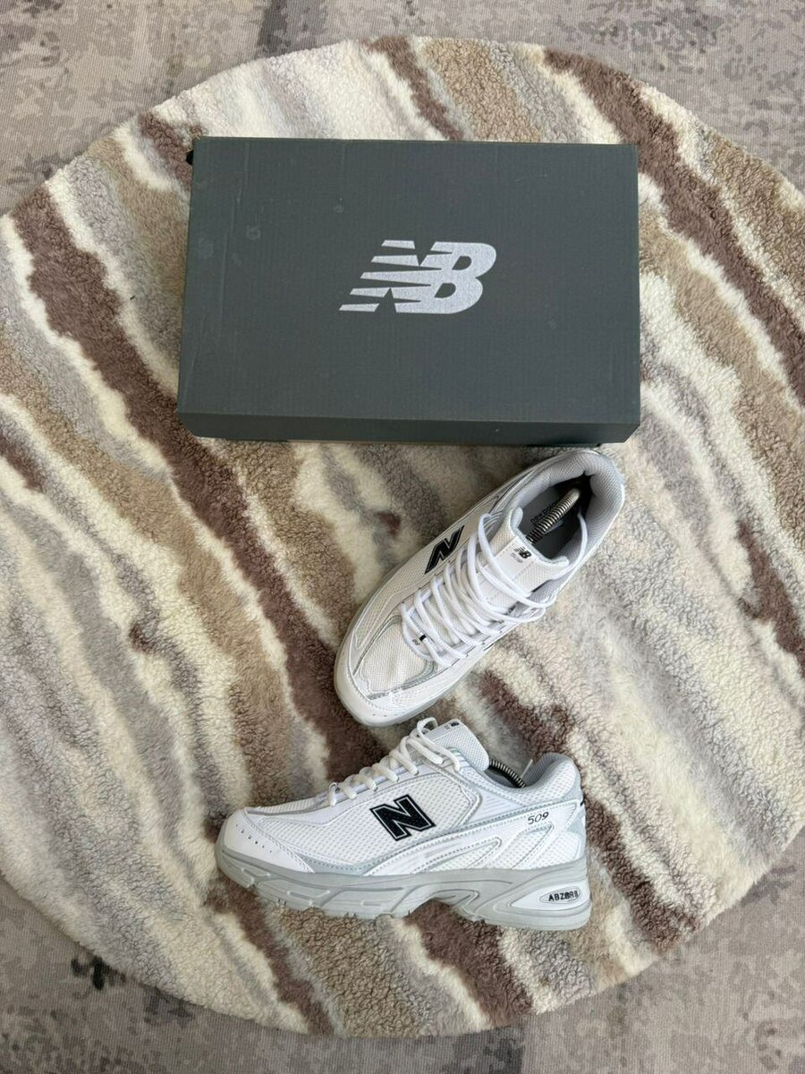 New Balance 509