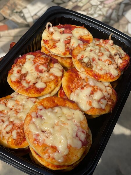 NasallyMultiservices box pizza