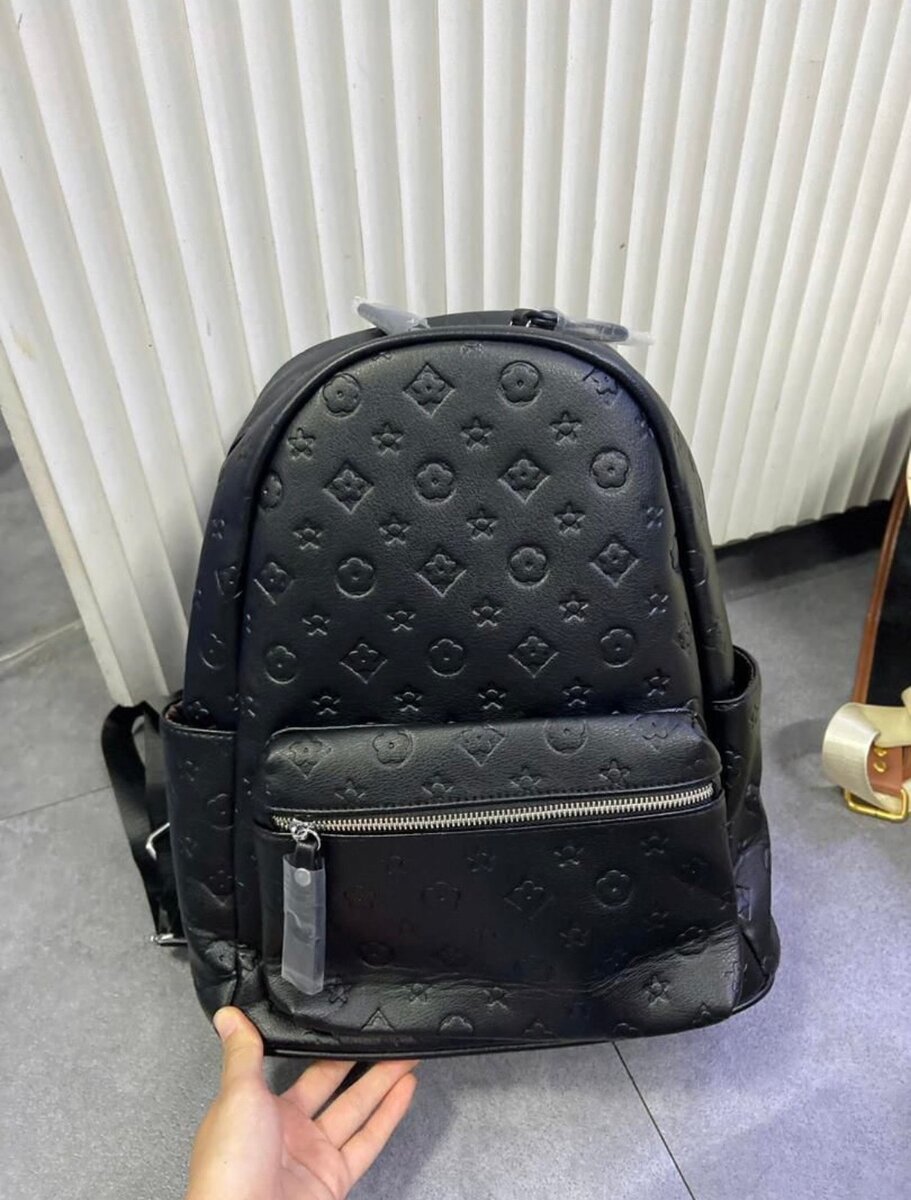 Sac à dos élégant en cuir