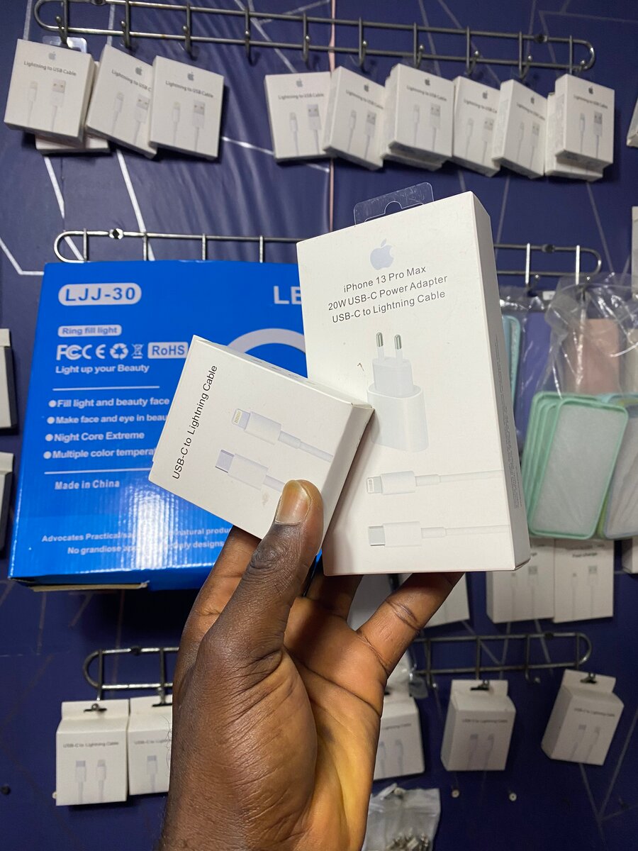 Chargeur iPhone  20W USB-C