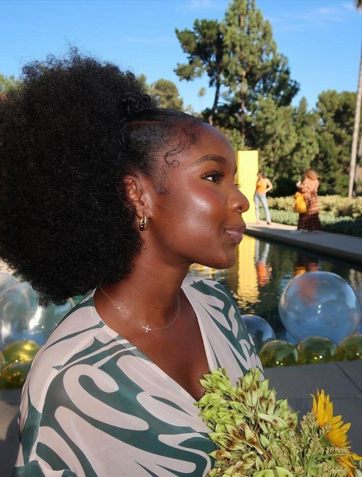 Postiche grande taille