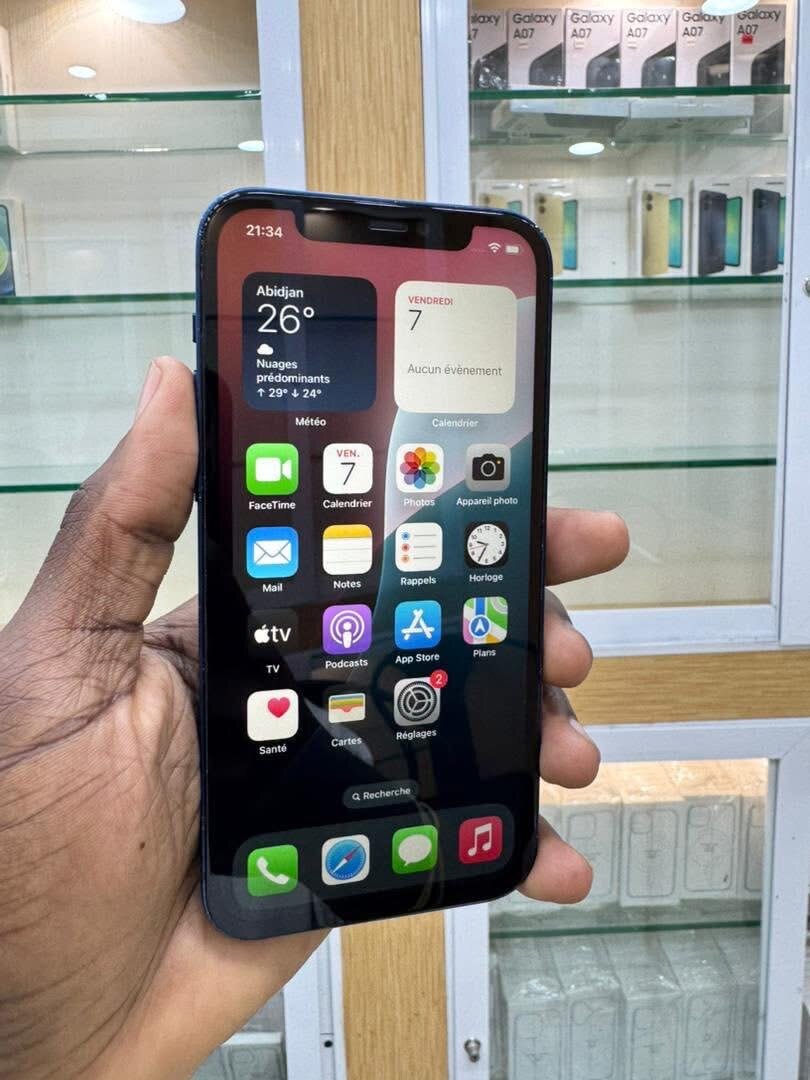 iPhone bleu élégance