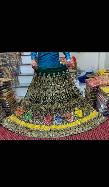 Lehnga Mehndi
