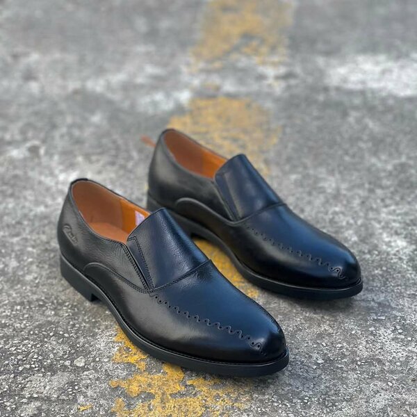 Smart dress shoes