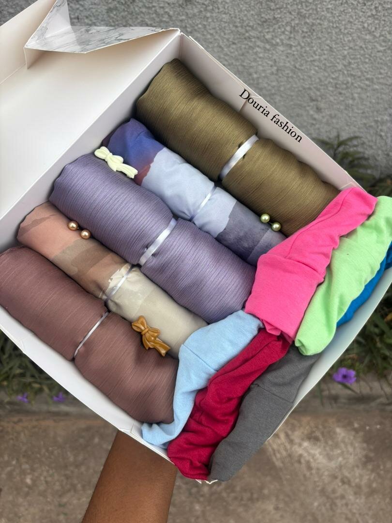 Box, coffret hijab multicolore