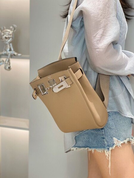 Sac à bandoulière élégant en cuir