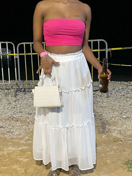 Jupe blanche évasée élégante