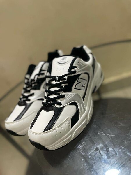 Chaussure basket homme et femm