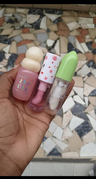 Ensembles de brillants à lèvres