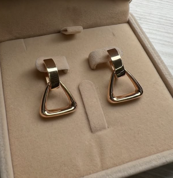 Серьги из золота