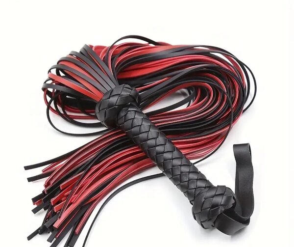 Fouet en cuir tressé rouge