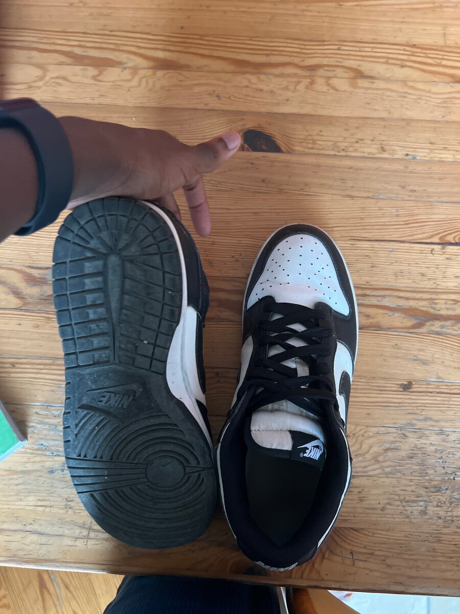 Nike Black White Sneakers