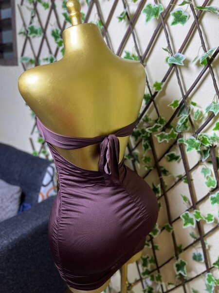 Robe moulante élégante femme