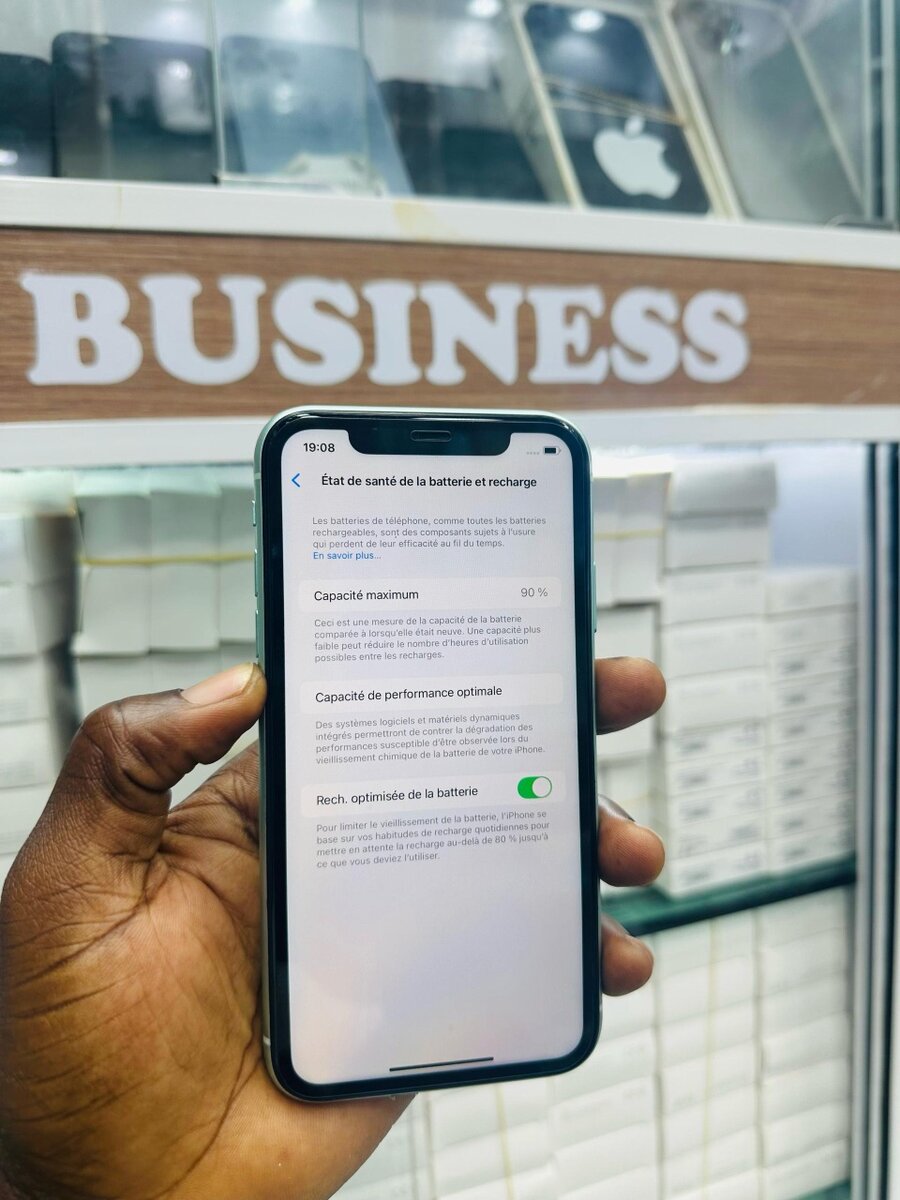 11 simple 64gb tout passe jama