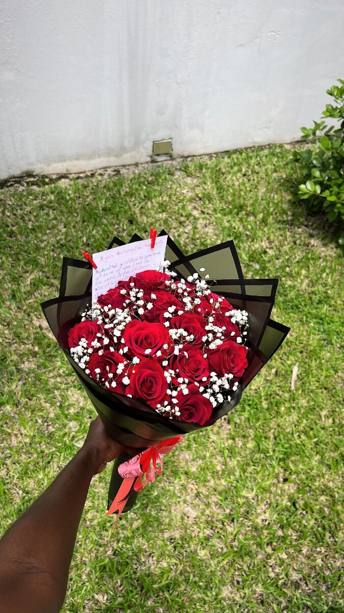 Bouquet de roses rouges élégantes