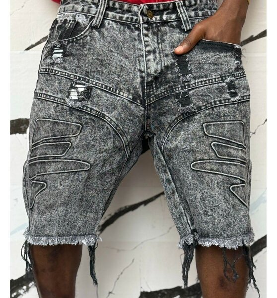 Shorts en Jean Déchiré Homme