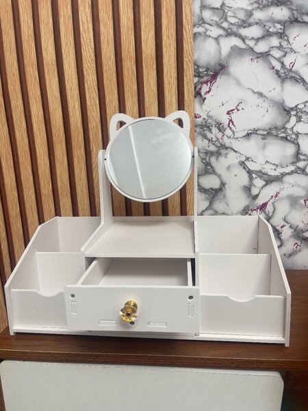 Boîte de rangement de produits