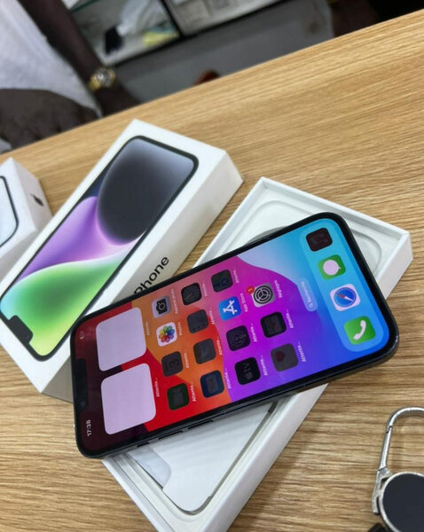 14 simple 128Go noir